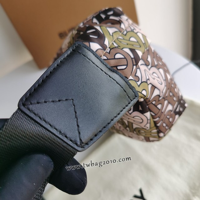 Burberry專門店新款TB腰包 巴寶莉男女款腰包挎包 yxb1042